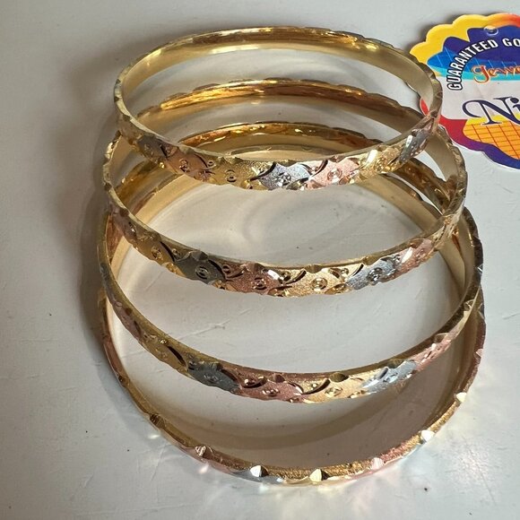 Nikita & Shagun Fashion Bangles Set - Stunning Gold Plated Designs - Picture 10 of 16